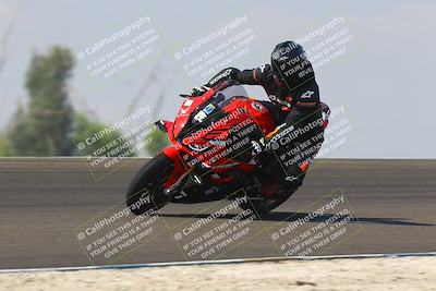 media/Sep-20-2025-TrackDaz (Sat) [[27f0cde673]]/B Group/1120am (Turn 2)/